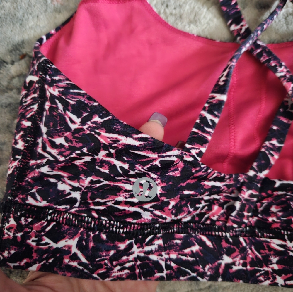 Lululemon energy razerback bra